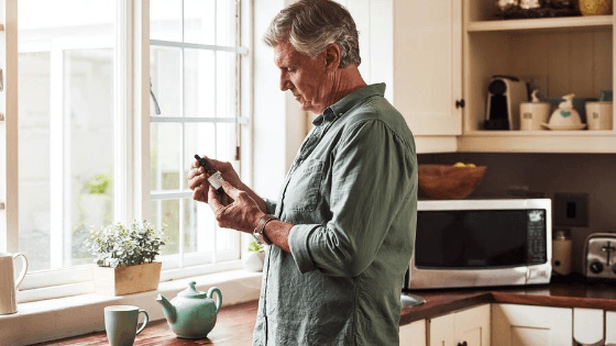 CBD For Seniors: The Top 7 Benefits of CBD for Aging Adults - CHC Distro